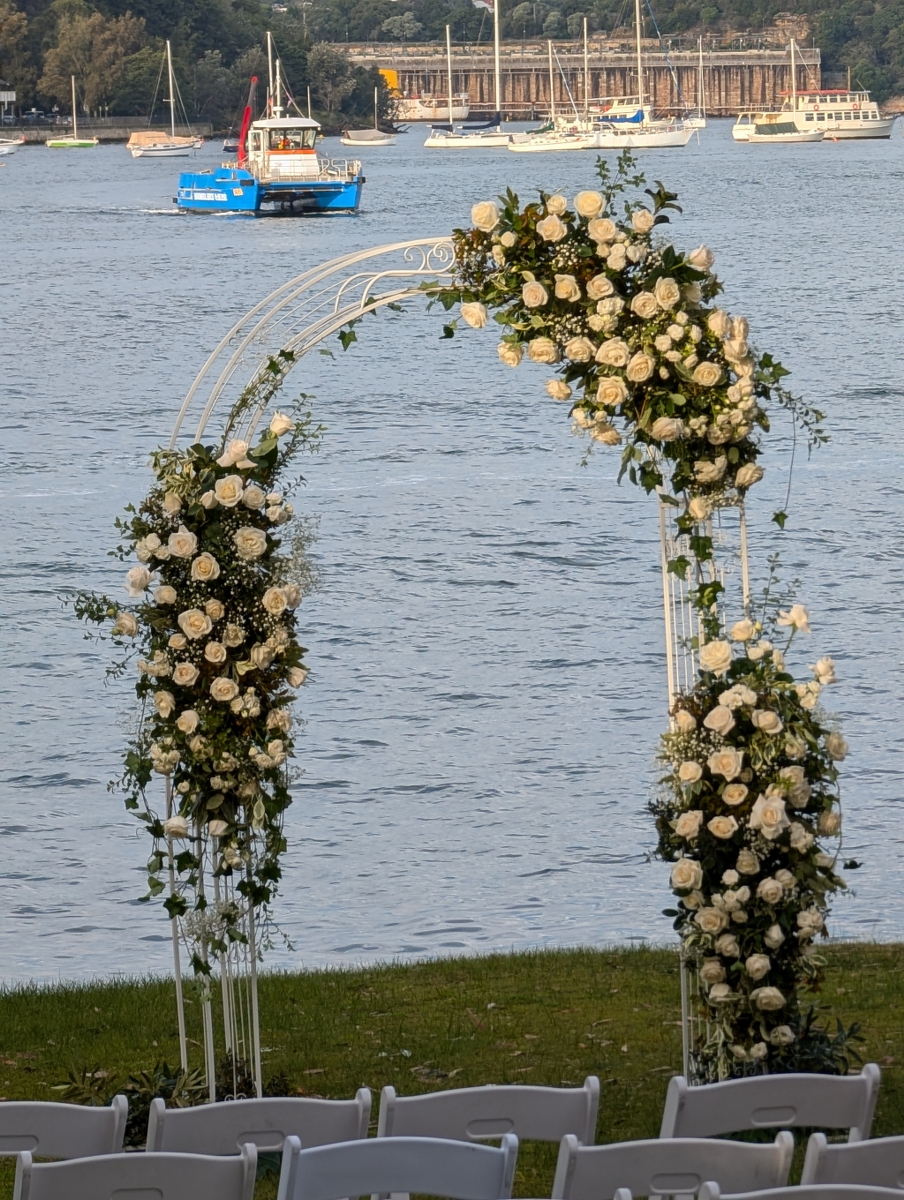 Half-Arch Floral Arrangement - Image 7