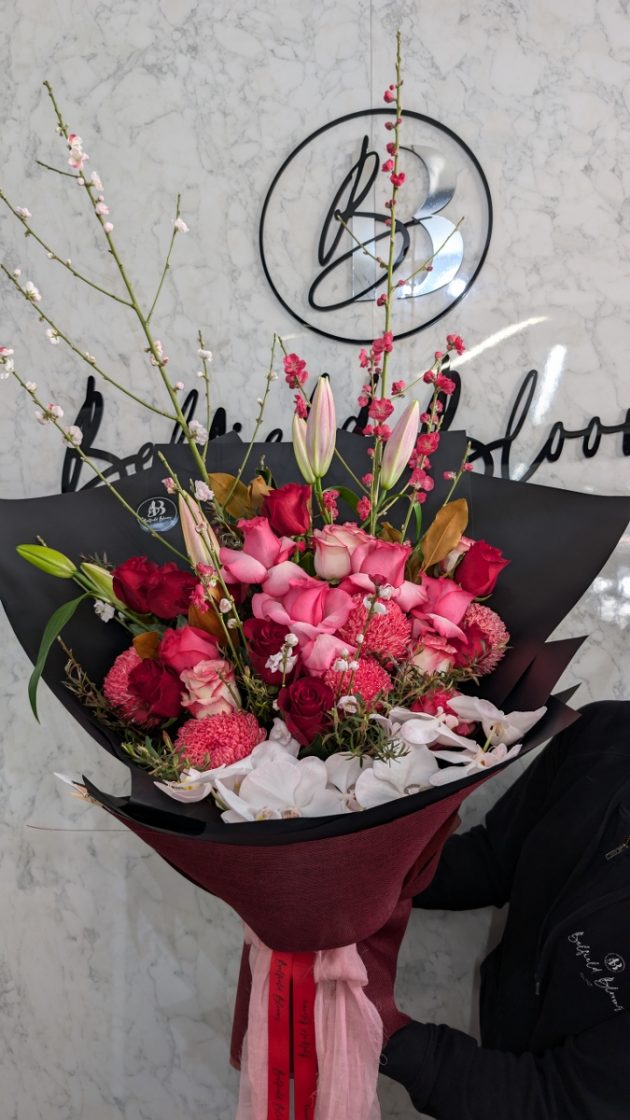 Big Graduation Bouquet