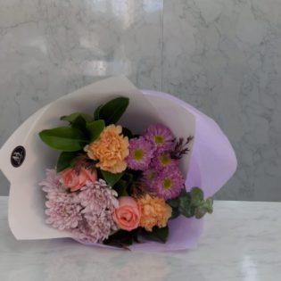 Flower posy Sydney petite seasonal blooms Belfield Blooms